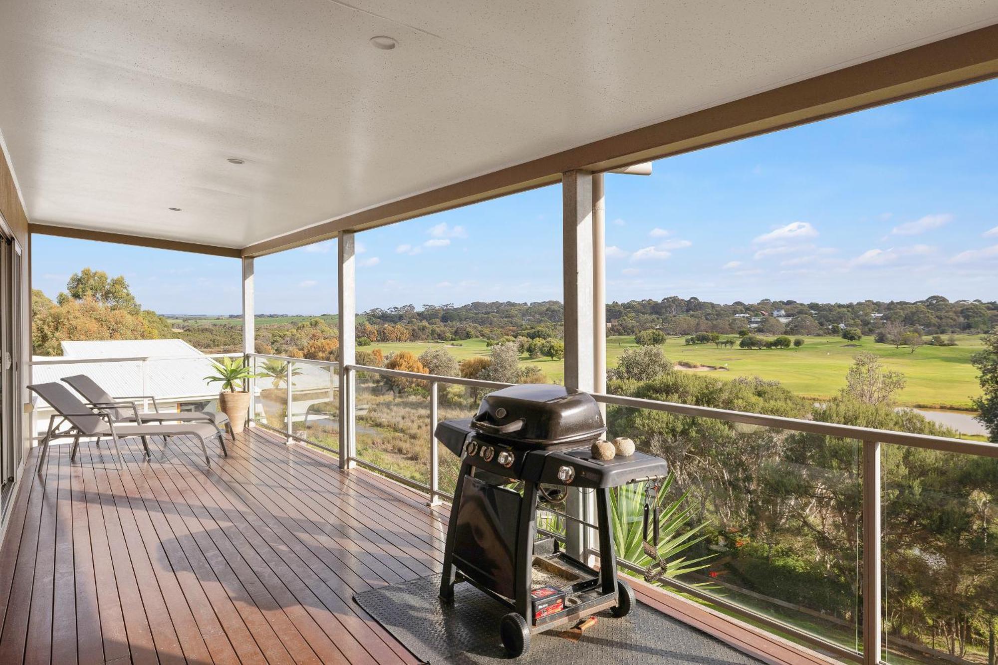 Saltwater Breeze Retreat Villa Cowes Bagian luar foto