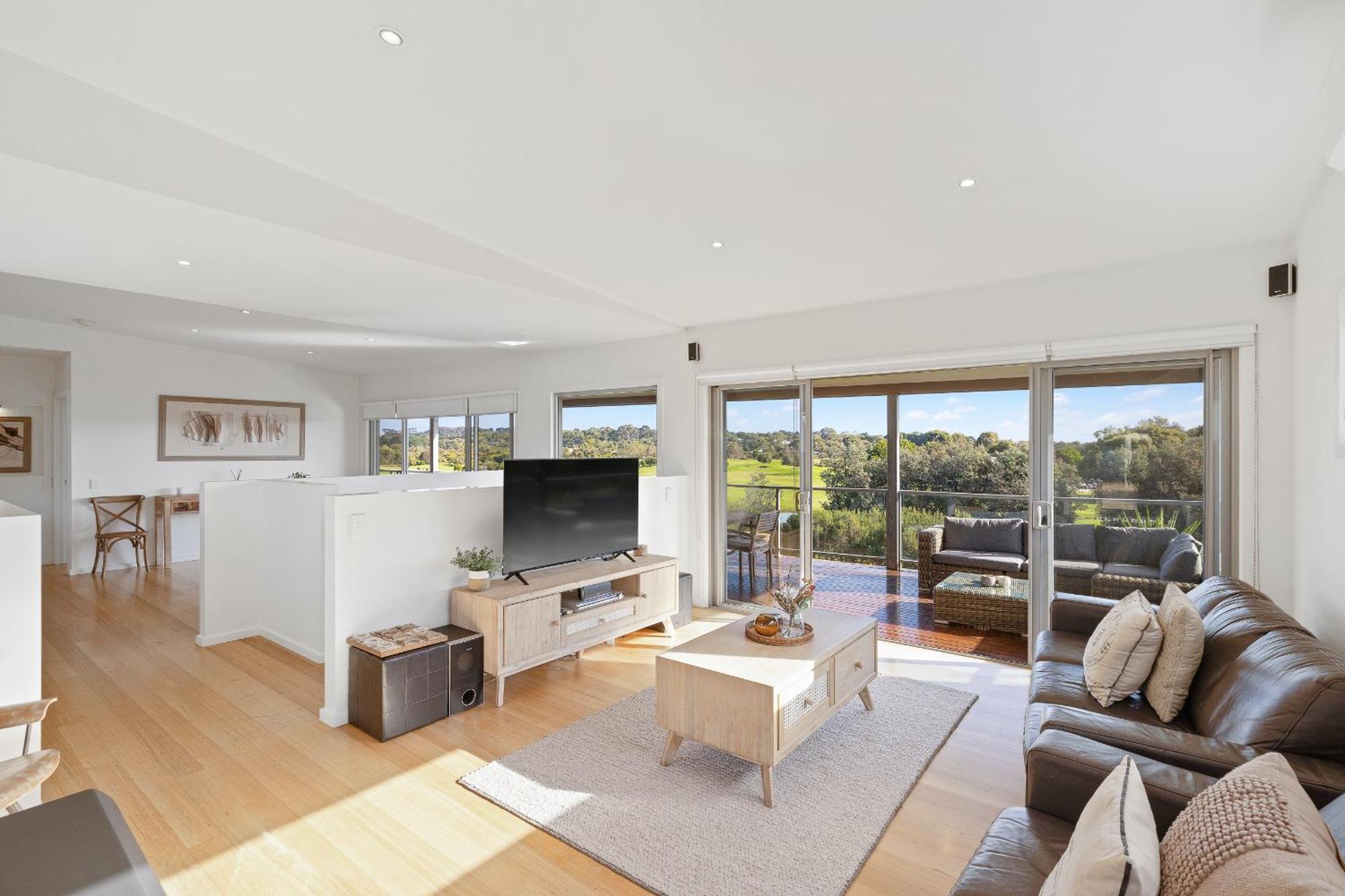 Saltwater Breeze Retreat Villa Cowes Bagian luar foto