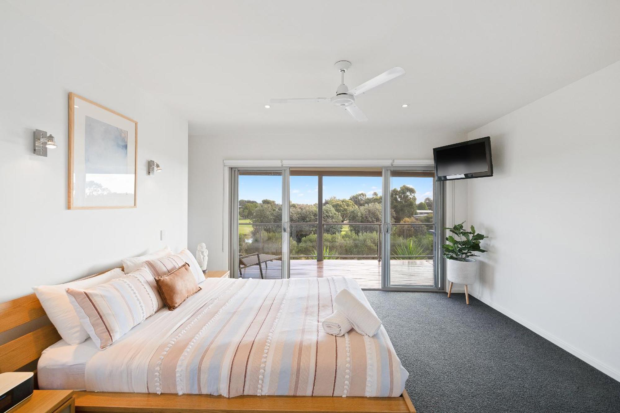 Saltwater Breeze Retreat Villa Cowes Bagian luar foto