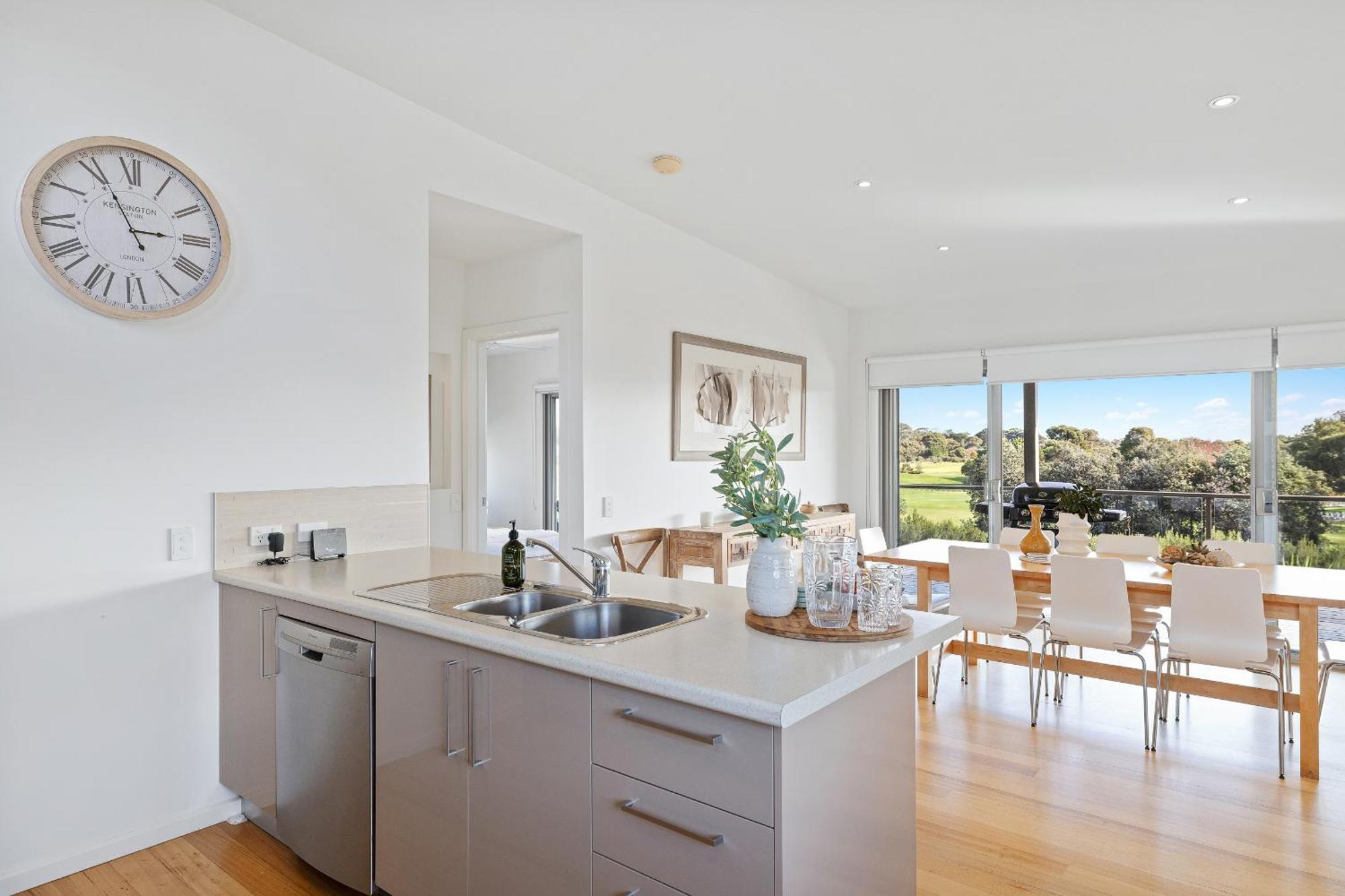 Saltwater Breeze Retreat Villa Cowes Bagian luar foto